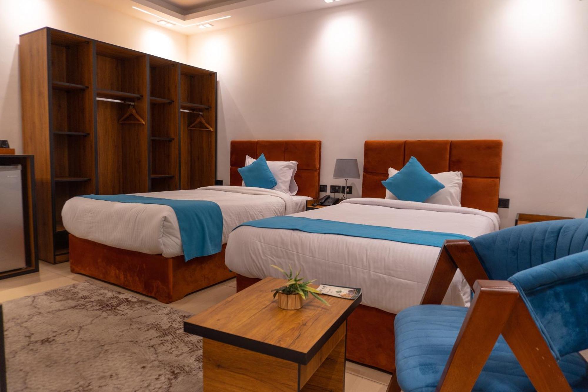 Hotel Pyramids Gem Plaza Kafret el-Gabal Esterno foto